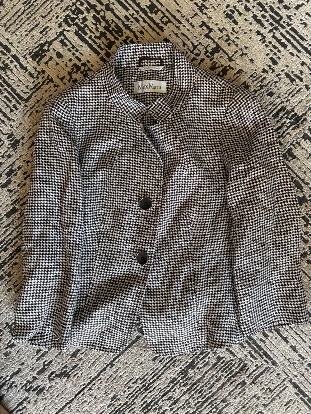 MaxMara Black and White Houndstooth Button-Front Women's Top